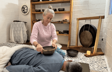 Janet’s Planet- Yoga, Sound Healing & Retreats